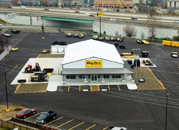 Big Tex trailers open in clarksville