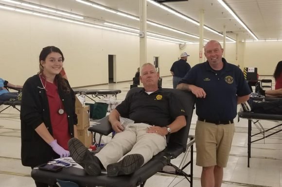 Clarksville Battle of the Badges Blood Drive