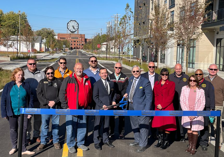Clarksville Celebrates Completion of New Main Street Corridor