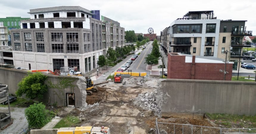 Main Street Floodwall