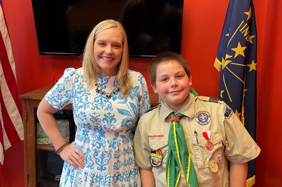 Clarksville Boy Scout Meets with 9th District Congresswoman Erin Houchin