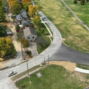 Intersection of Potters Lane and Greentree North