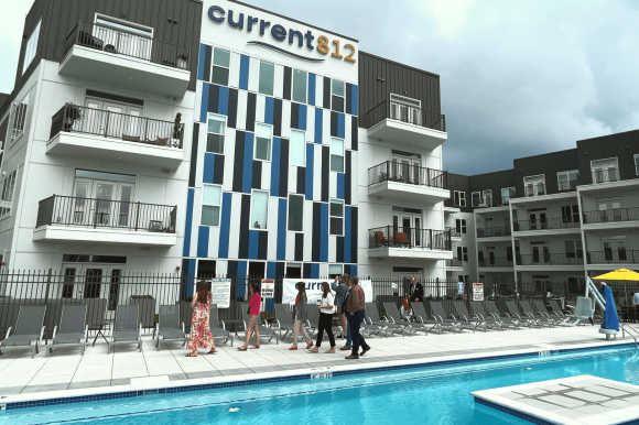 Current812 Celebrates Ribbon-Cutting in Downtown Clarksville