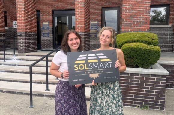 Clarksville Recognized as a SolSmart Bronze Community